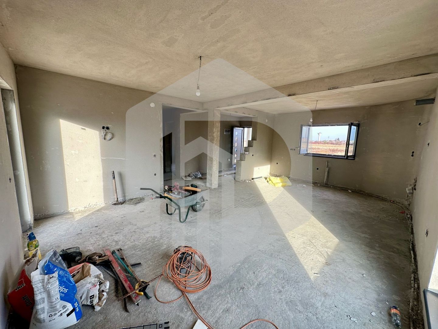 Casa in Cristian | 4 Camere | 647 Teren +137mpu+ Terasa | 0% Comision - Poză 4