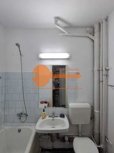 2 Camere la 10 minute de Metrou Apărătorii Patriei - Poză 2