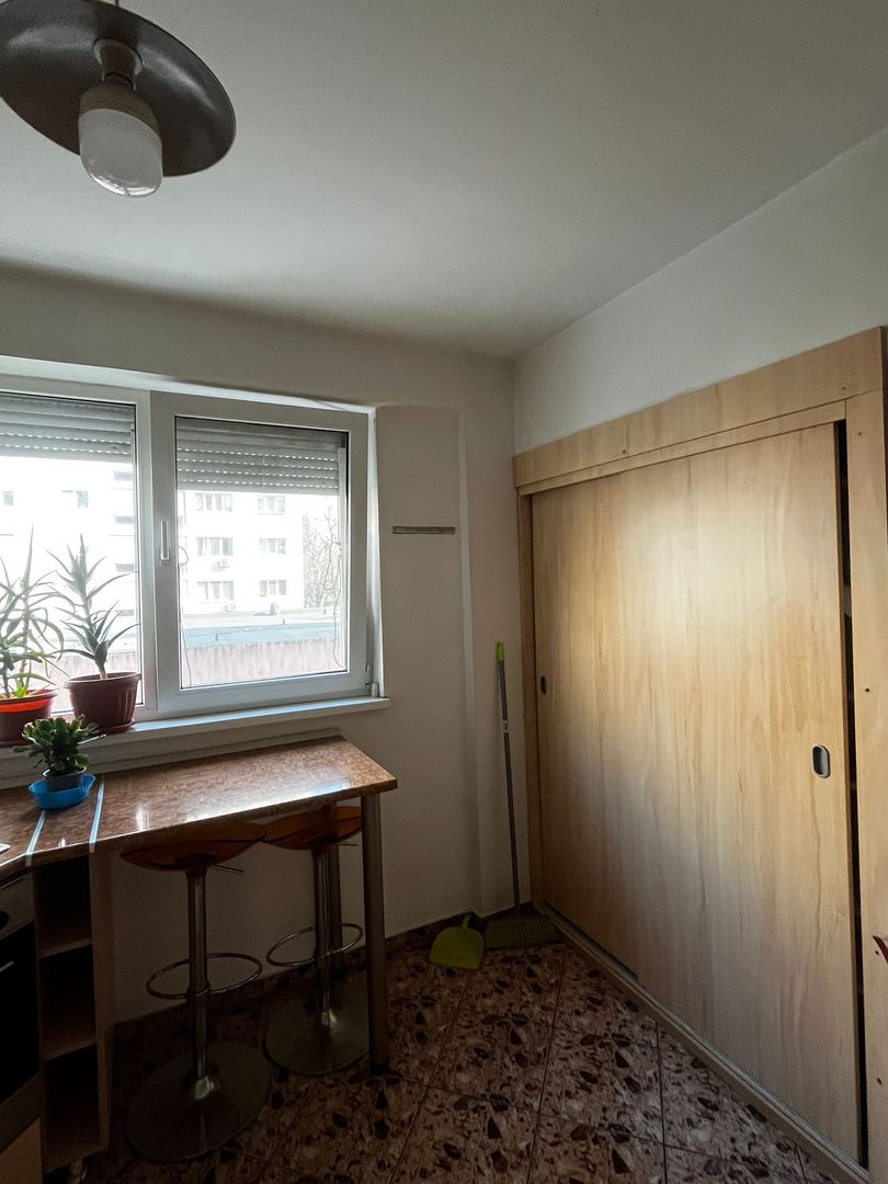 Apartament 3 camere Pallady, pet friendly, etaj 1/10, balcon, metrou la scară - Poză 10