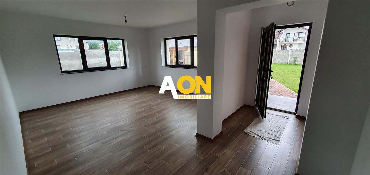 Casa 4 camere, teren 673 mp, toate utilitatile, Micesti - Poză 4