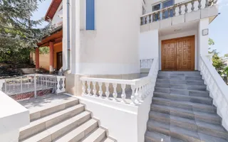 Proprietate multifunctionala | Doua cladiri | 581 mp | Pitesti - Poză 32