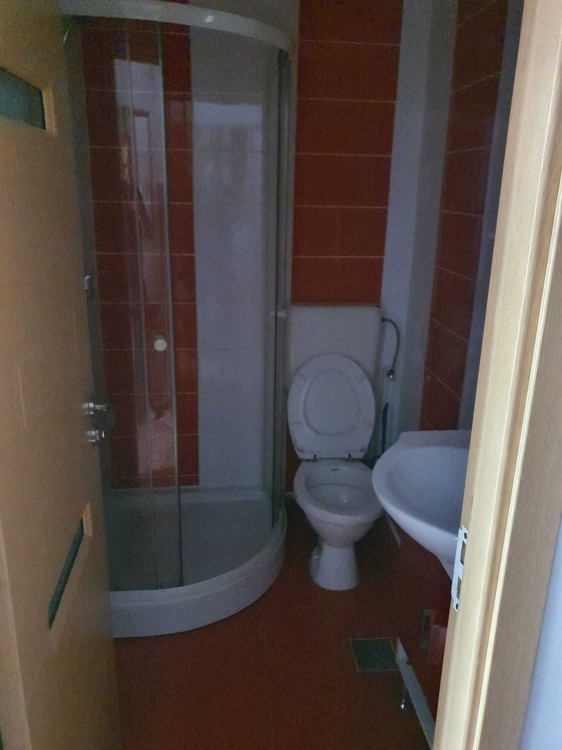 Garsoniera cocheta de vanzare - Str Ostrovului Etaj3/4 - Poză 5