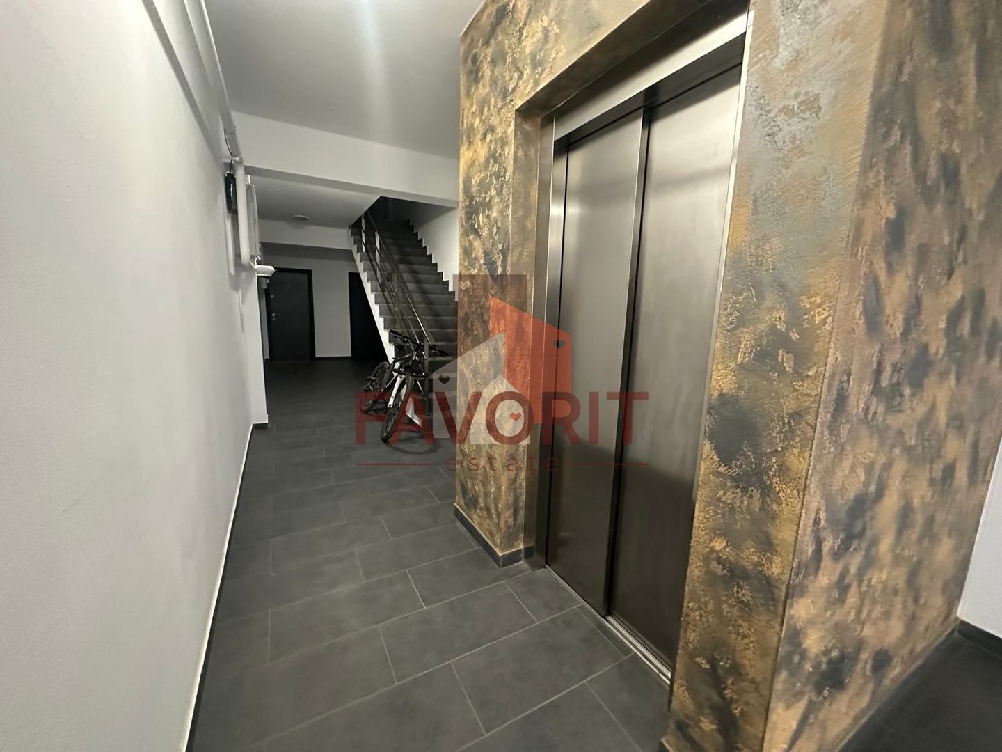 2 camere | etaj intermediar | centrala proprie | loc parcare | finisaje premium - Poză 13