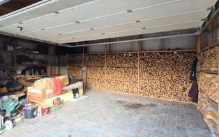 Casa pentru 2 familii, 7 Camere, 2 Garaje, 1500MP Teren - Poză 4