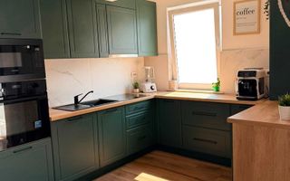 Apartament deosebit cu 3 camere, 78 mp, parcare inclusă, Baciu. - Poză 2