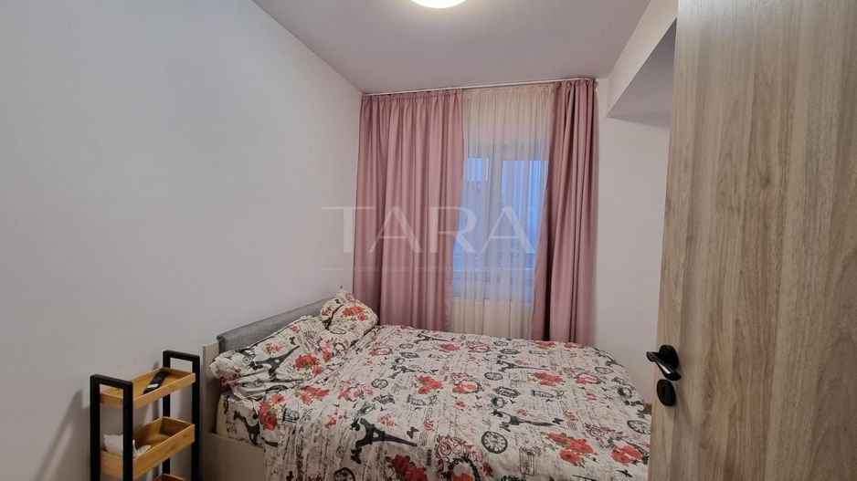 Apartament ultrafinisat, zona Terra. - Poză 3