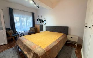 Apartament 2 camere | Curte | Modern | Renovat | Central - Poză 4