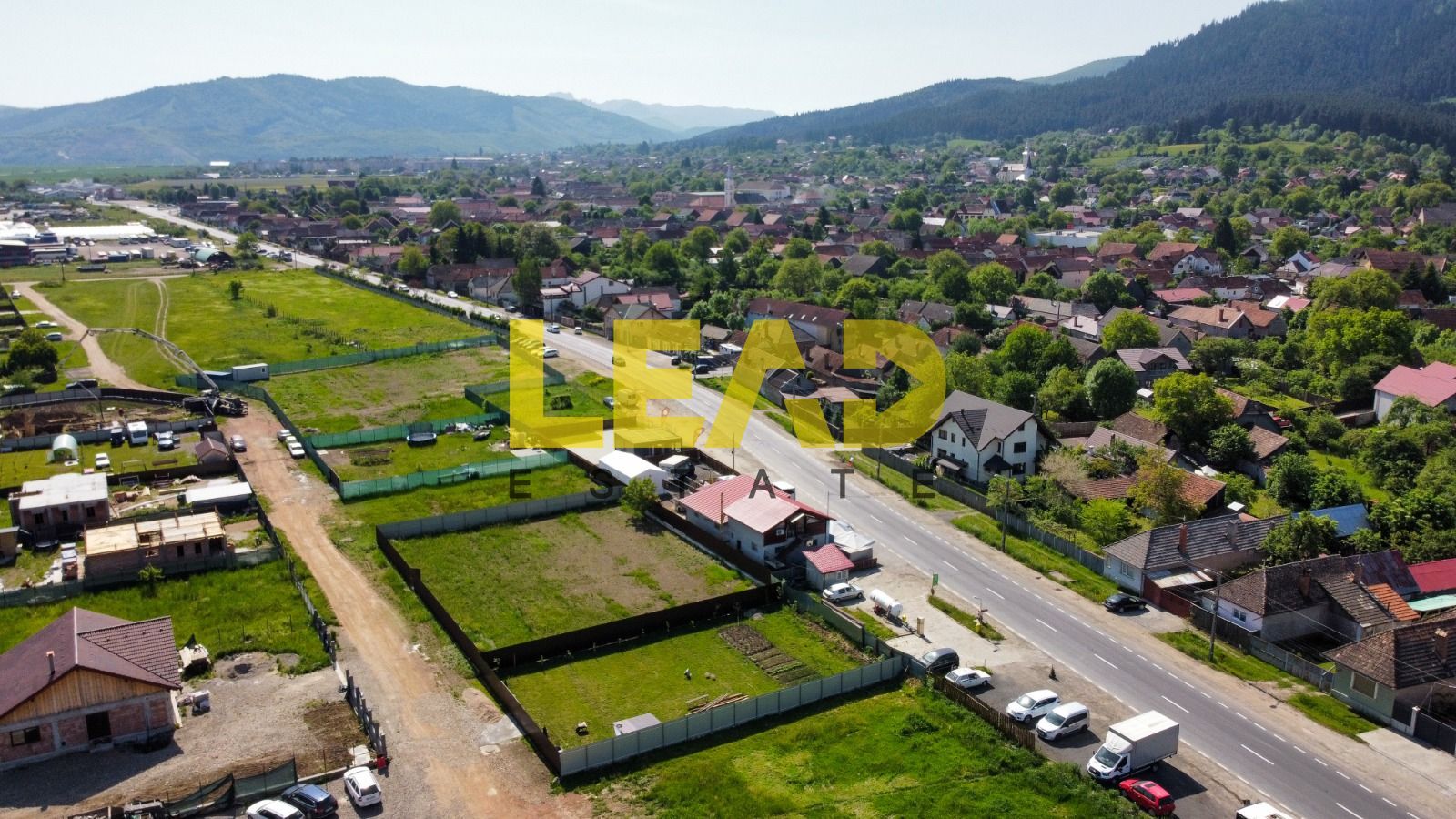 Teren intravilan 1108 mp Sacele, jud. Brasov - Poză 3