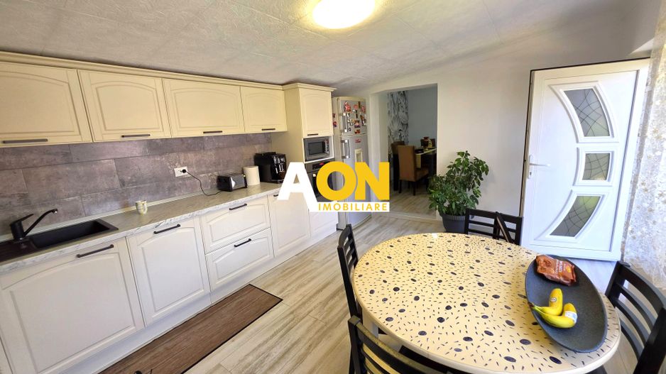 1/2 Duplex, 5 camere, mobilat, utilat, 265 mp teren,  Ampoi 3 - Poză 9