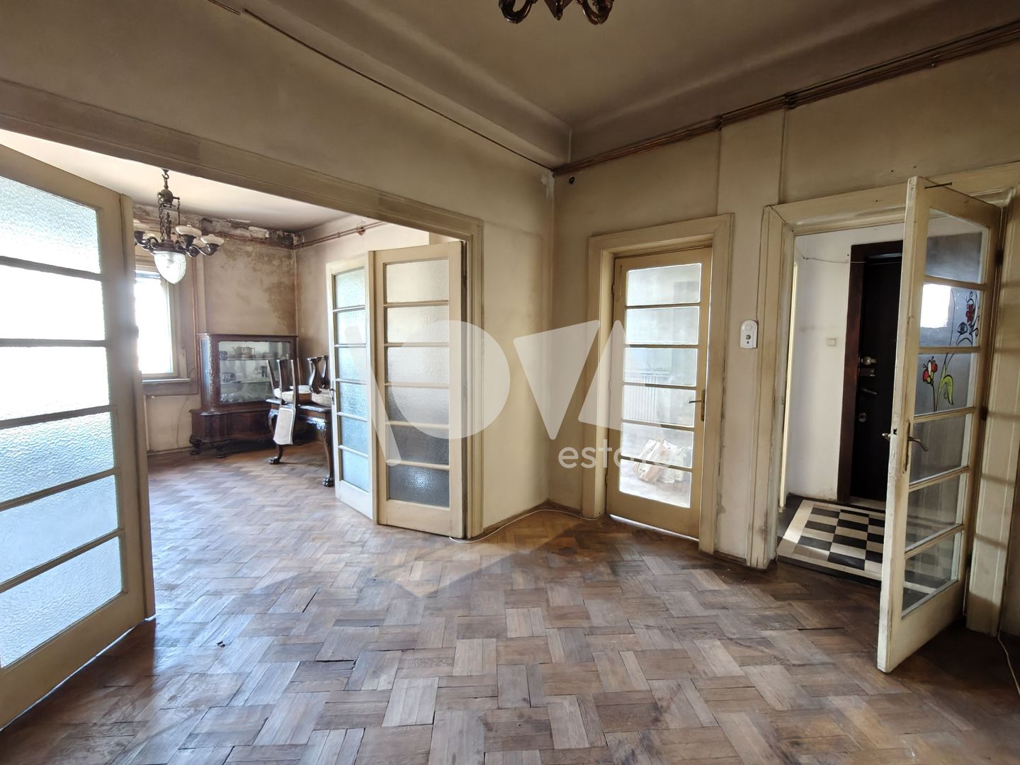 De vânzare apartament 3camere - str. Plantelor - central - Poză 5