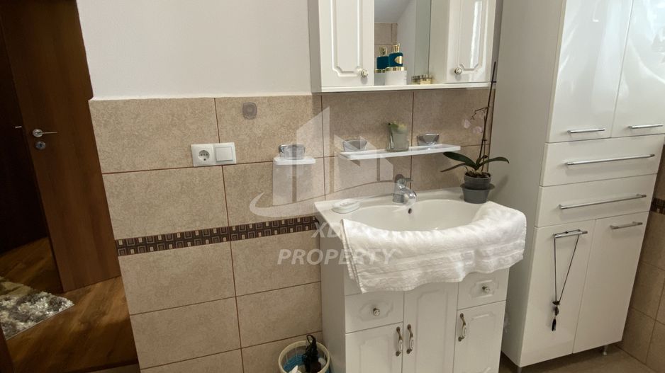 Vila  Frumoasa , Sibiu ,6 camere , 5 Bai , mobilata ,utilata - Poză 55