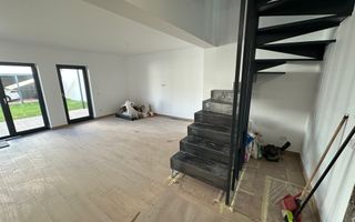 PROIECT DEOSEBIT - Poză 12