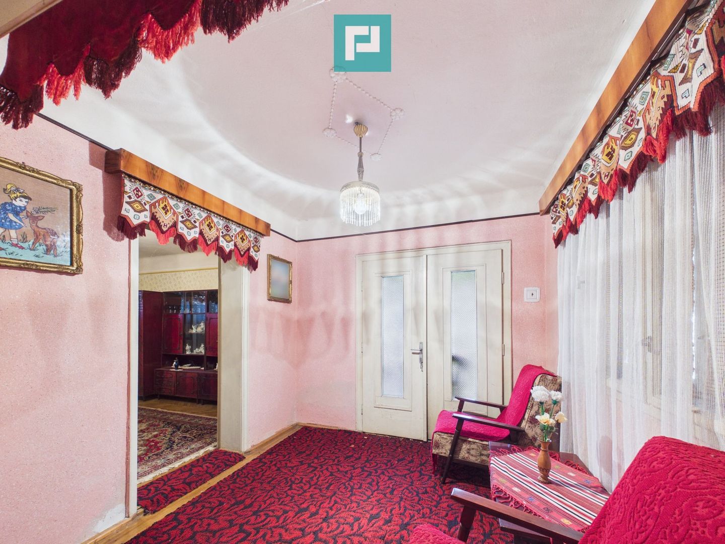 Casă cu 4 camere în localitatea Gurahonț, Arad - Poză 7