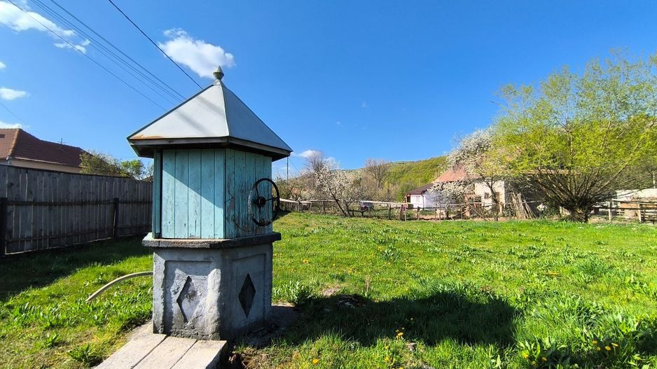 Casa cu sura de vanzare Valea Draganului - Poză 6