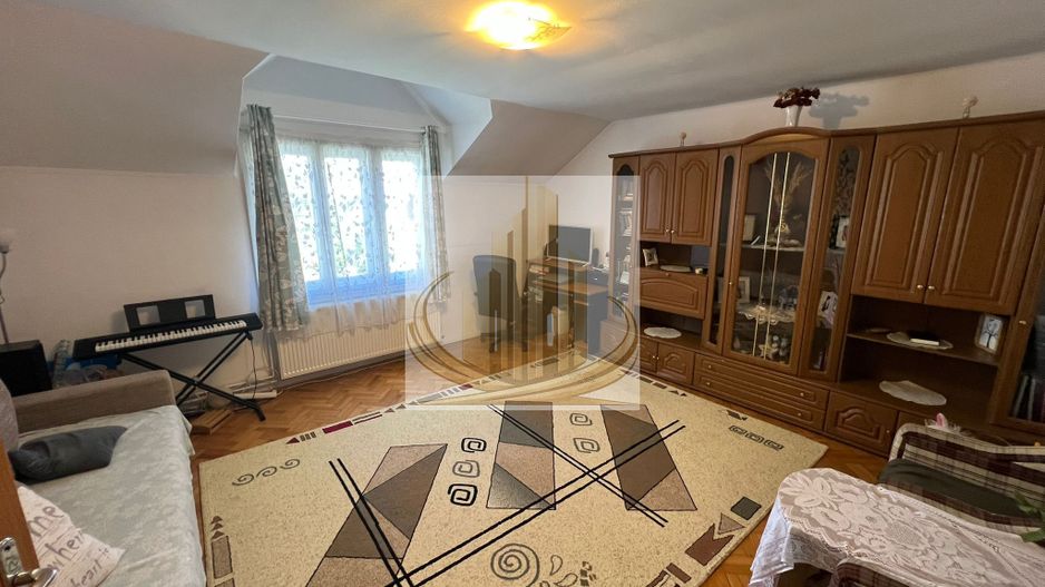 Casă spațioasă cu 2 apartamente, acces din 2 străzi – zona Lipovei - Poză 7