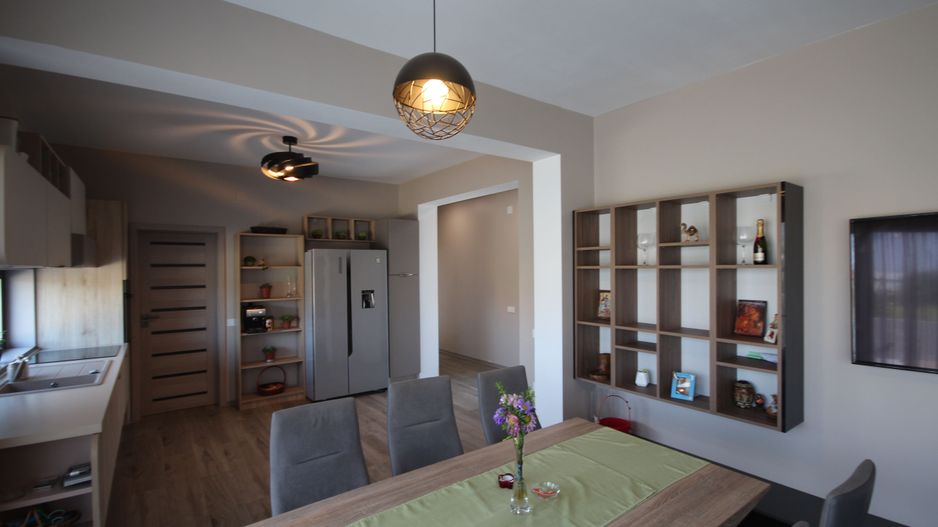 Casa ideala pentru 2 familii - Poză 3