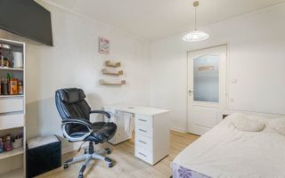 2 camere etaj 4 din 10 Piata Gorjului - Poză 2