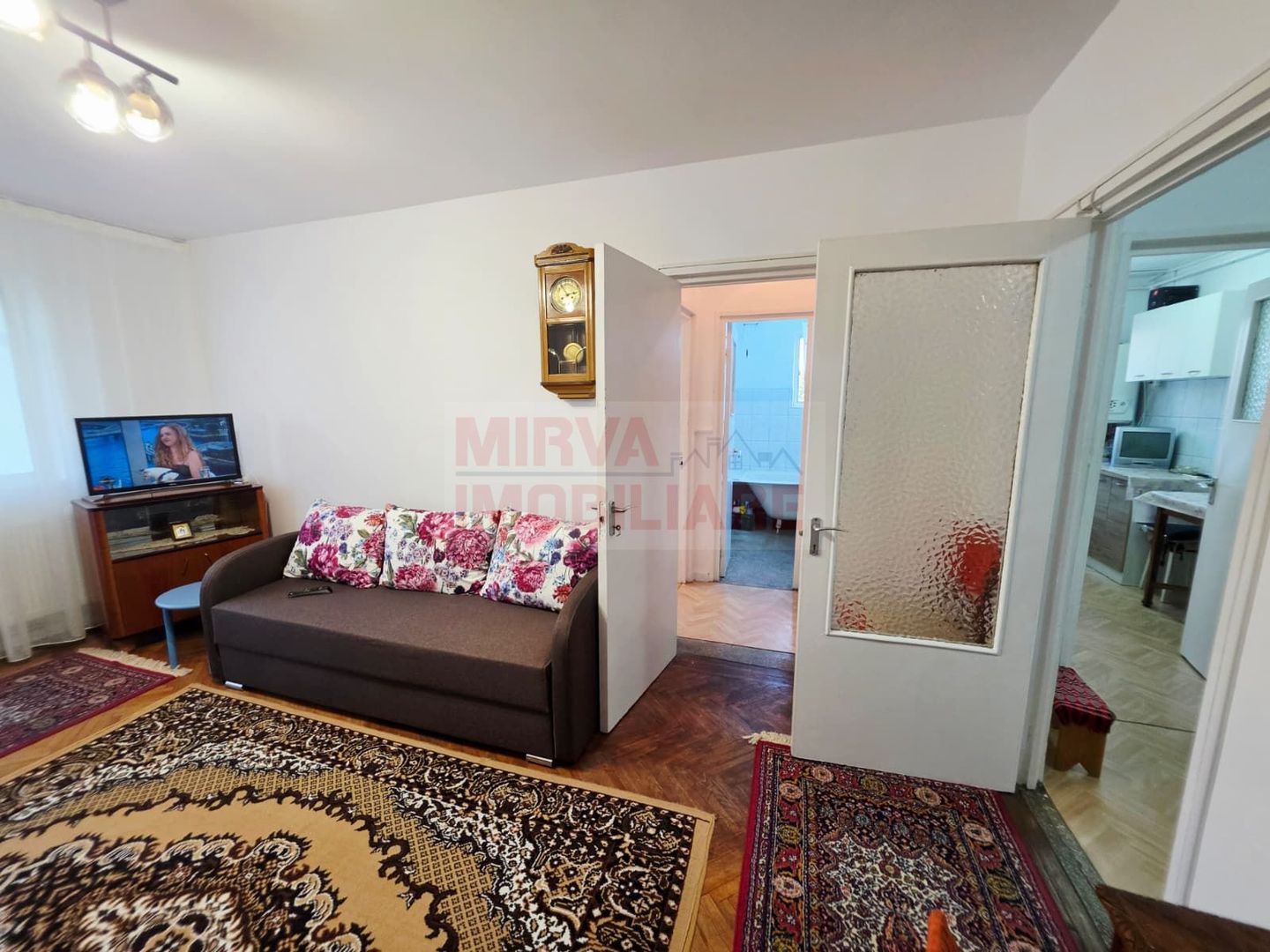Apartament 2 camere de închiriat – zona Nord, mobilat si utilat - Poză 1
