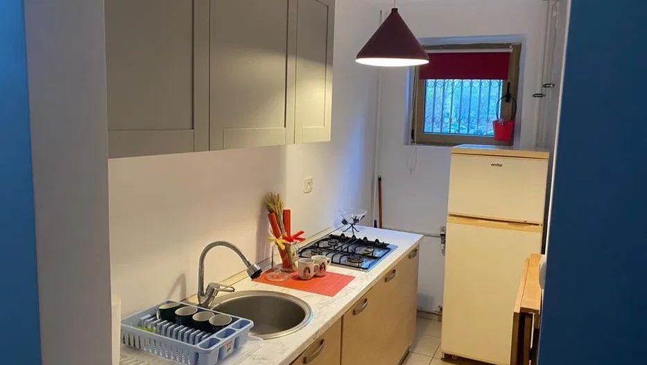 Garsoniera moderna de inchiriat, 8 minute Metrou Tineretului - Poză 4