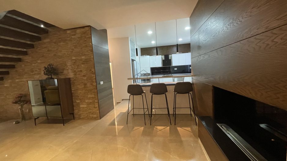 VILA CU 5 CAMERE LA INCHIRIERE LANGA BRITISH SCHOOL - Poză 23