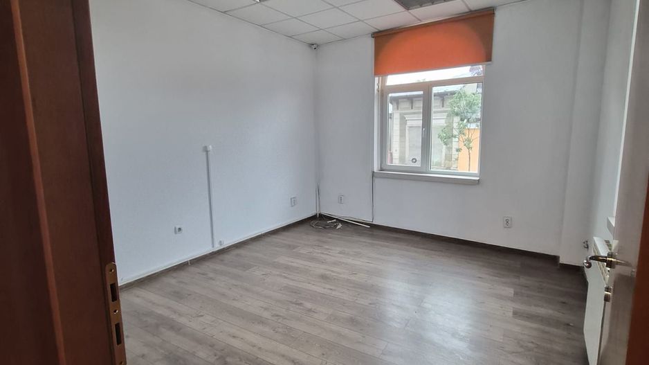 De vanzare Vila individuala, 9 camere, Mosilor - Eminescu, sector 2 - Poză 3