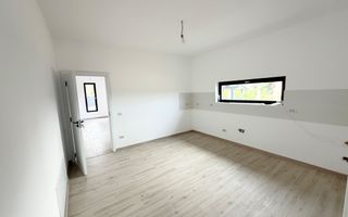 Sanmihaiu Roman-3 Camere-Toate Utilitățile - Poză 9