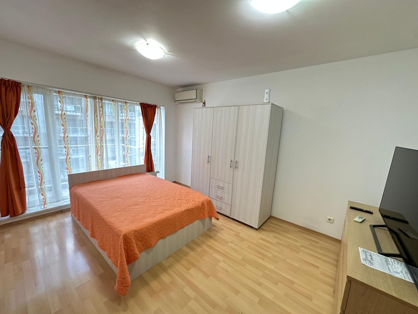 Garsoniera de inchiriat in Complexul Rasarit de Soare  Titan  Auchan - Poză 1