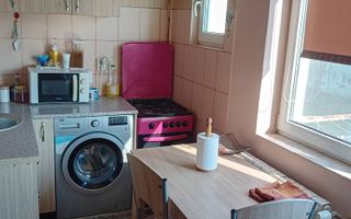 Sagului | 2 Camere | Etaj Intermediar | Bloc Izolat. - Poză 2