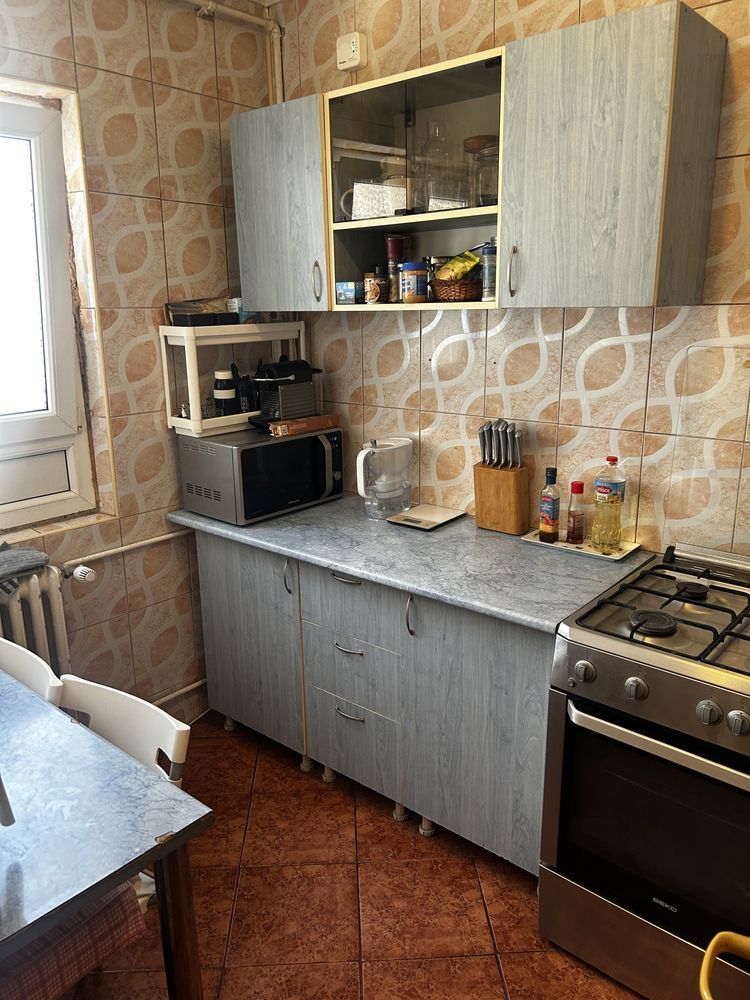 Apartament 3 camere de vânzare – Confort 1, decomandat – Brâncoveanu - Poză 1