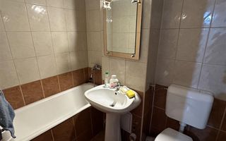 Apartament 3 camere tip U Dacia - Poză 4
