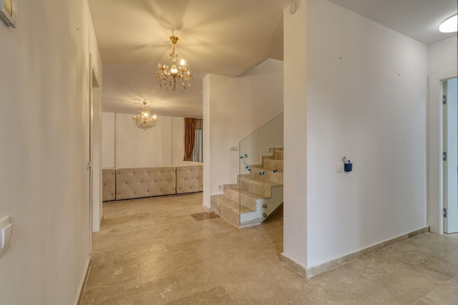 Paradisul Verde – Vilă P+1E, High-Premium- 200mp   Comision 0% - Poză 15