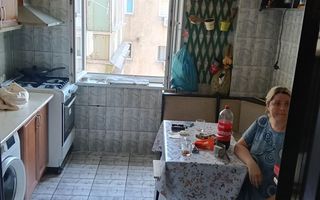 3 Camere  Decomandat  70 m² Zona Dristor – Baba Novac - Poză 4