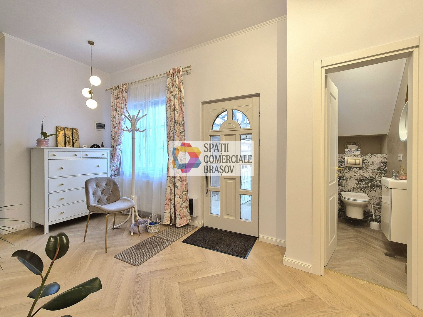 Spatiu de birouri la casa - 183 mp - Poză 13