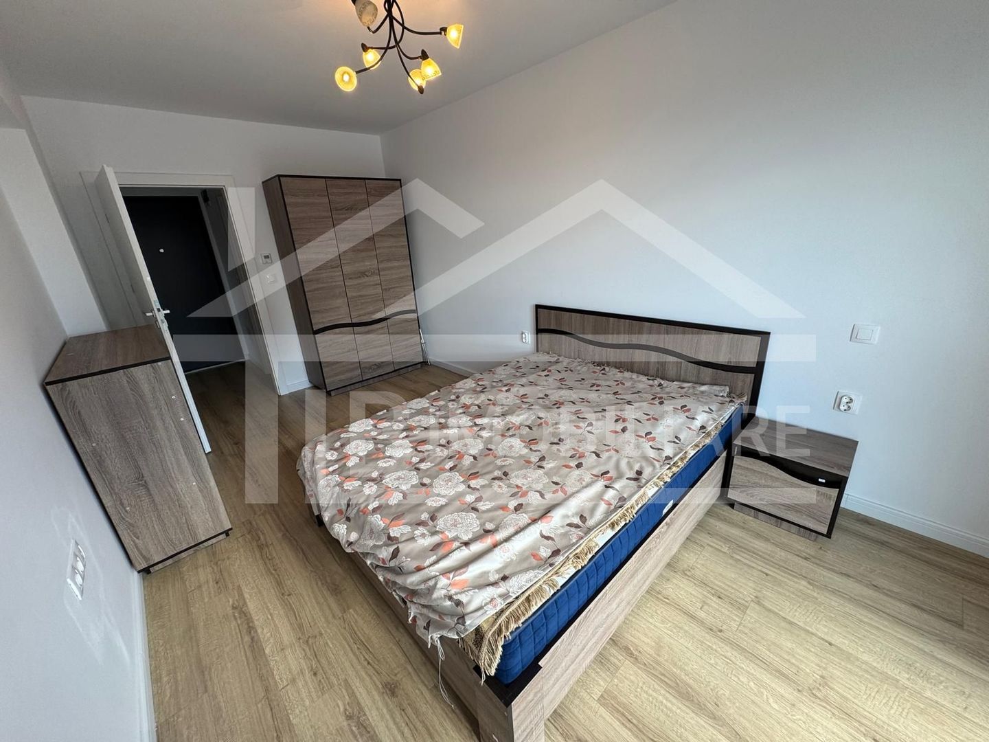 Apartament cu 2 camere, 52mp,  parcare, Zona Maurer - Poză 3