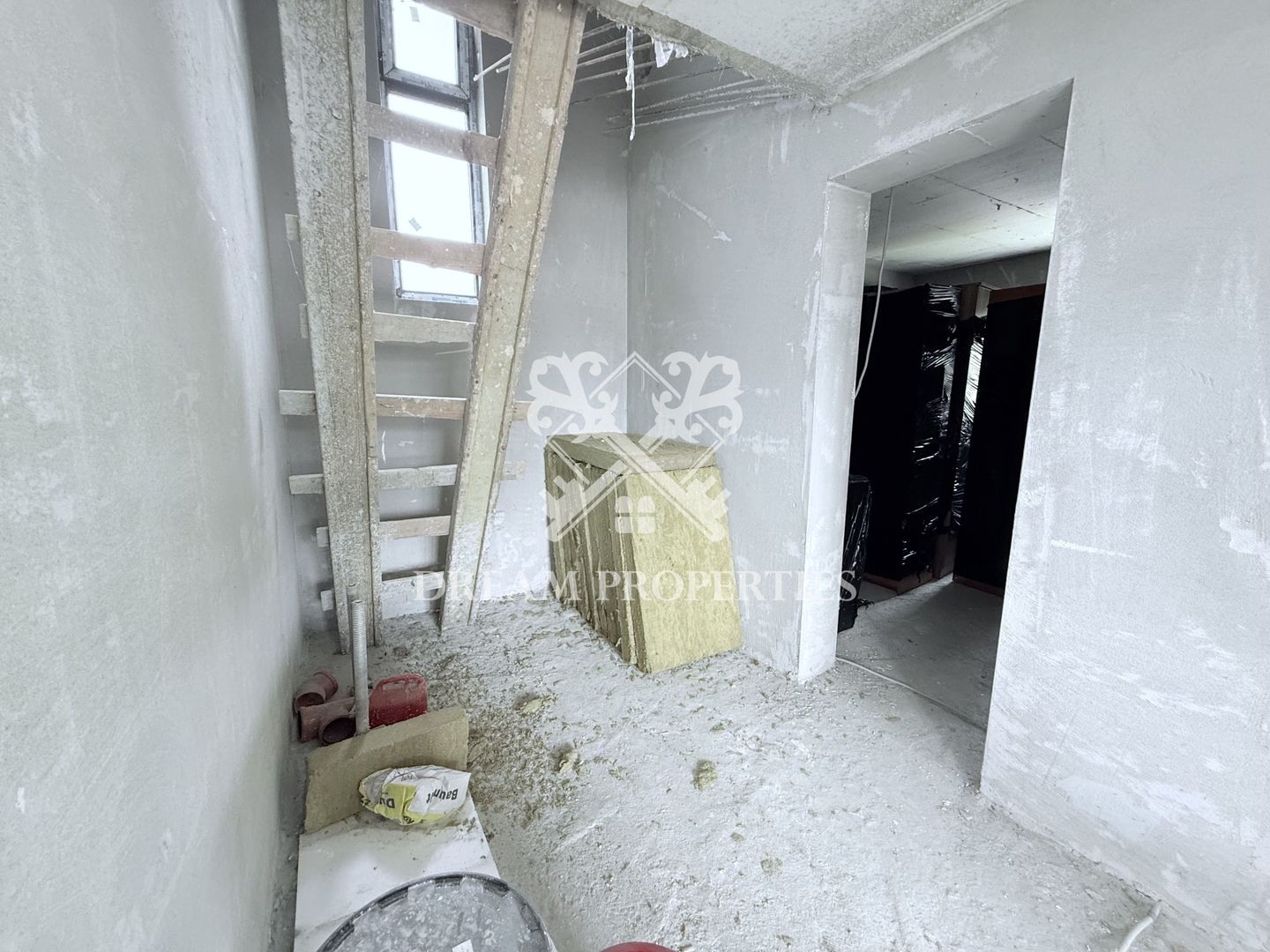 Casa individuala 5 camere, 2 bai, 120 mp, teren 300 mp, Sannicoara - Poză 14