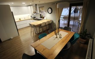Casa 5 camere mobilată,D-P-E-M 200mp,300mp teren,schimb - Poză 13
