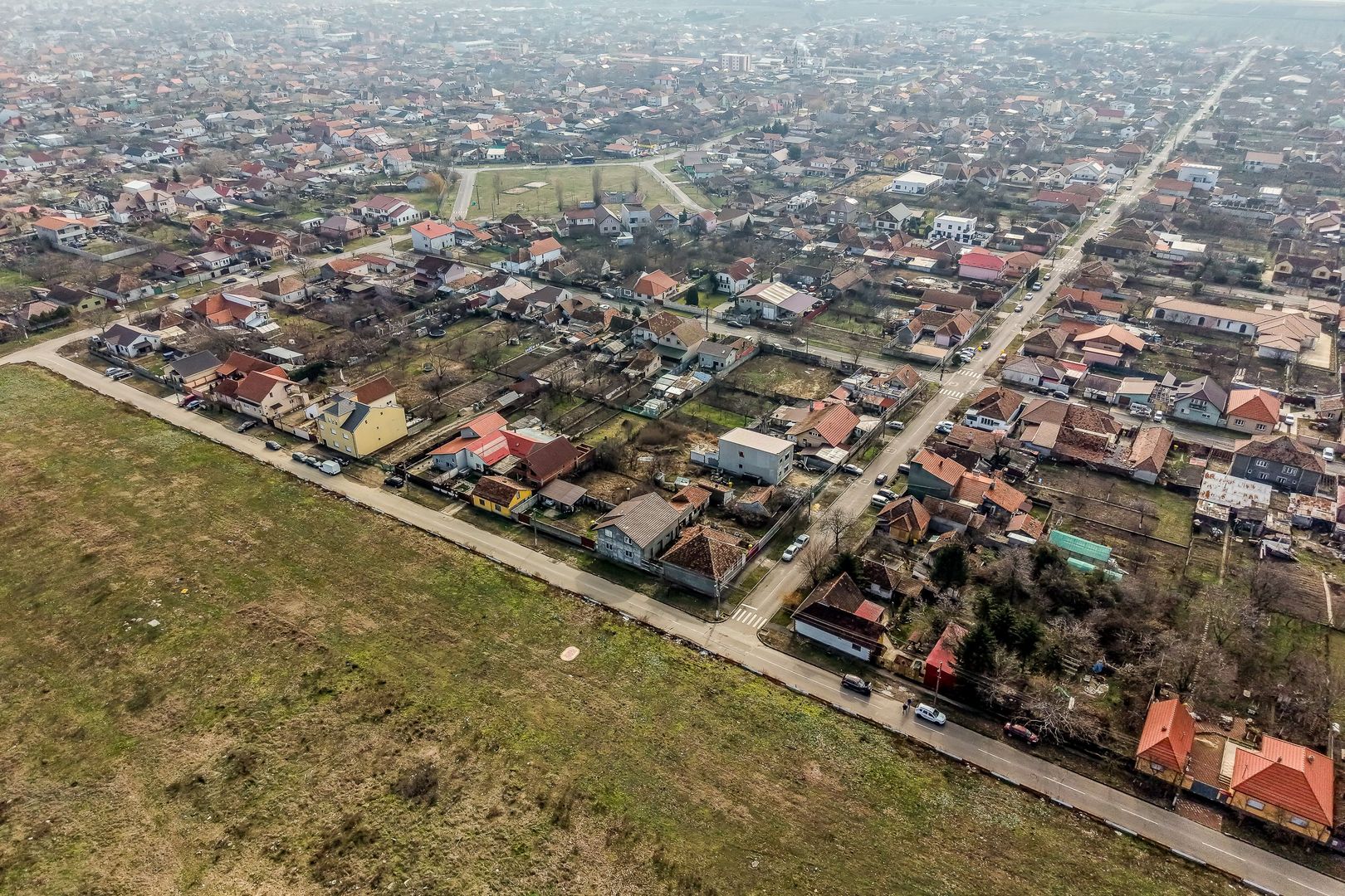 Casă de renovat cu 773 mp teren la preț de apartament - Poză 11