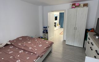 Apartament cu 2 camere, renovat complet, str.Libertății, Moinesti - Poză 3