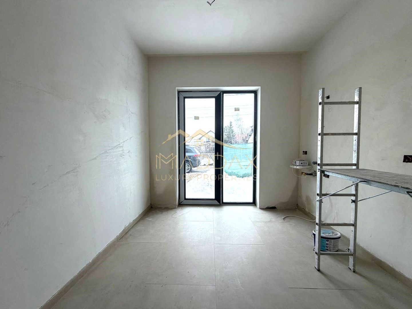 Vila moderna 6 camere // 190mp // teren 300mp // Tunari - Poză 11