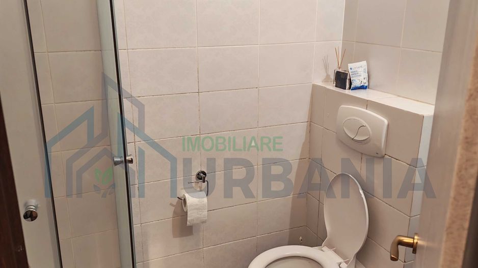 Apartament 3 camere, Copou - Cartier Rezidențial, cu terasă și loc de parcare privat - Poză 4