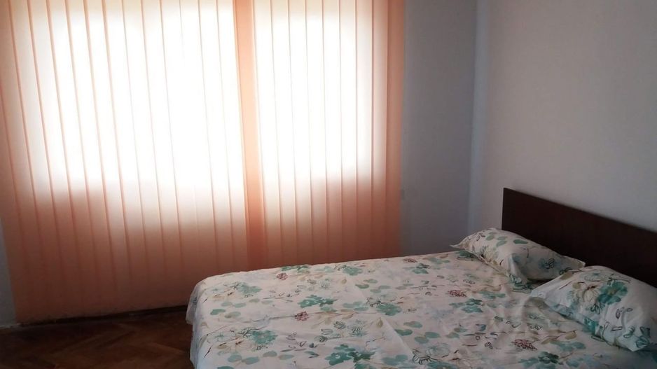 APARTAMENT DACIA COMPARTIMENTAT FUNCTIONAL IN 2 STUDIOURI – ideal investiție - Poză 3