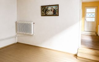 Casa ultracentrală de vânzare in Sebeș - Poză 1