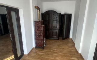 Casa de vanzare in Cristesti la strada principala, renovata complet !! - Poză 10