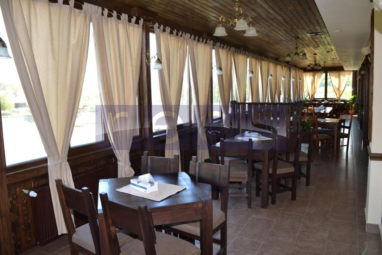 Afacere la cheie pensiunea Meridian sat Corbeni amortizare 30% / an - Poză 3