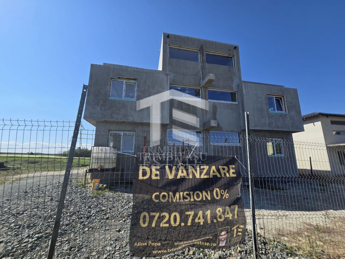 OVIDIU-POIANA- Vila tip duplex | terasa circulabila | gaz | curte - Poză 2