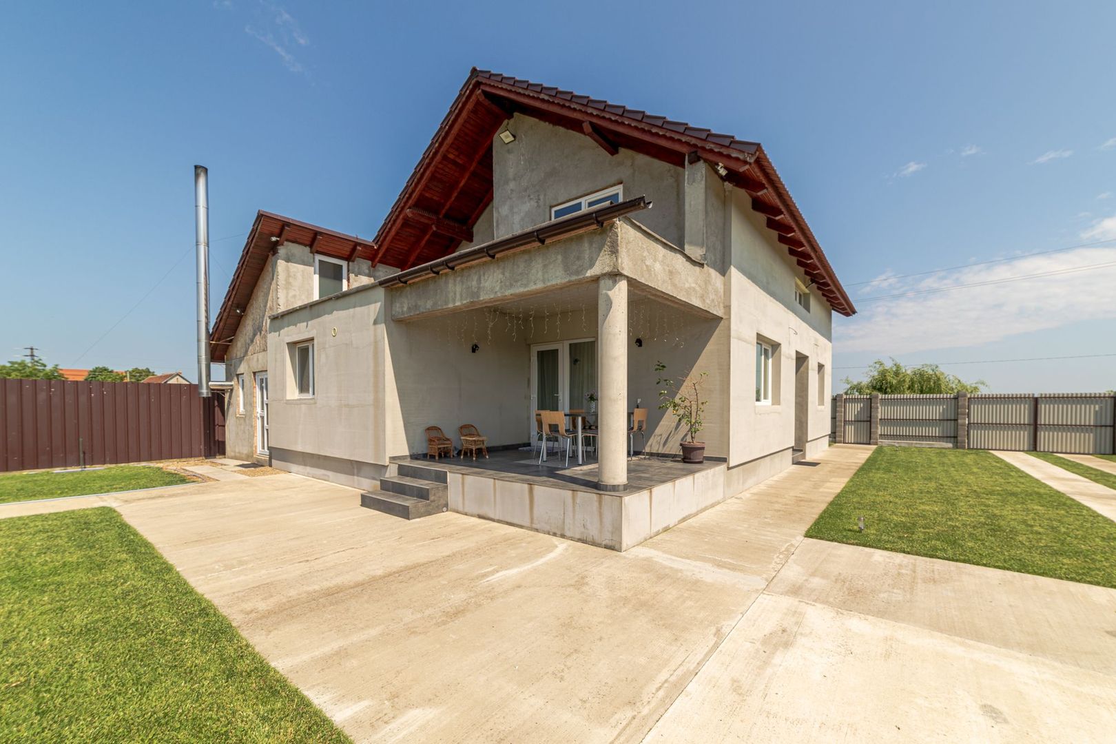 Nou! Casă frumoasă în Sâmbăteni - Poză 19