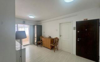 Apartament 3 camere decomandat, Nicolina-Clopotari, zona Lidl, bloc 1984 – de vanzare - Poză 8
