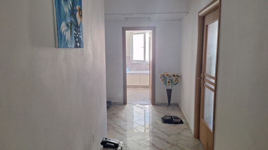 Apartament 3 Camere Mobilat si Utilat langa Metrou D.Leonida - Poză 6