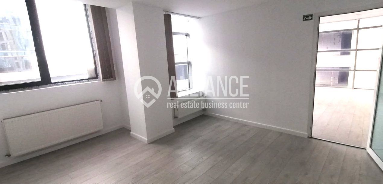 Spatiu pentru birou de inchiriat - Poză 3