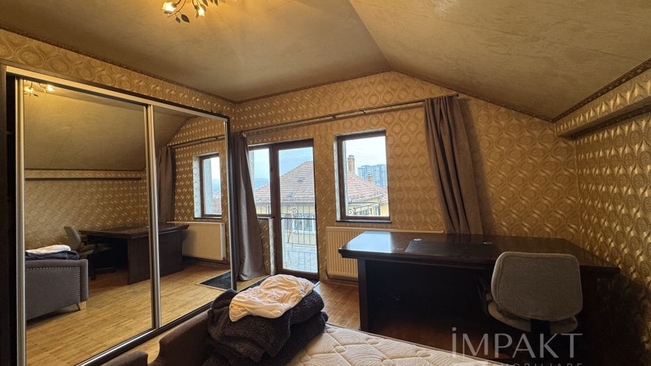 apartament 3 camere 100 mp pe 2 etaje zona Horea central, de închiriat - Poză 11